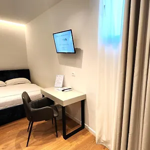 Old Town Hotell